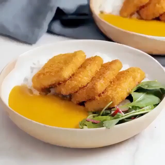 Vegan Tofu Katsu Curry Dish