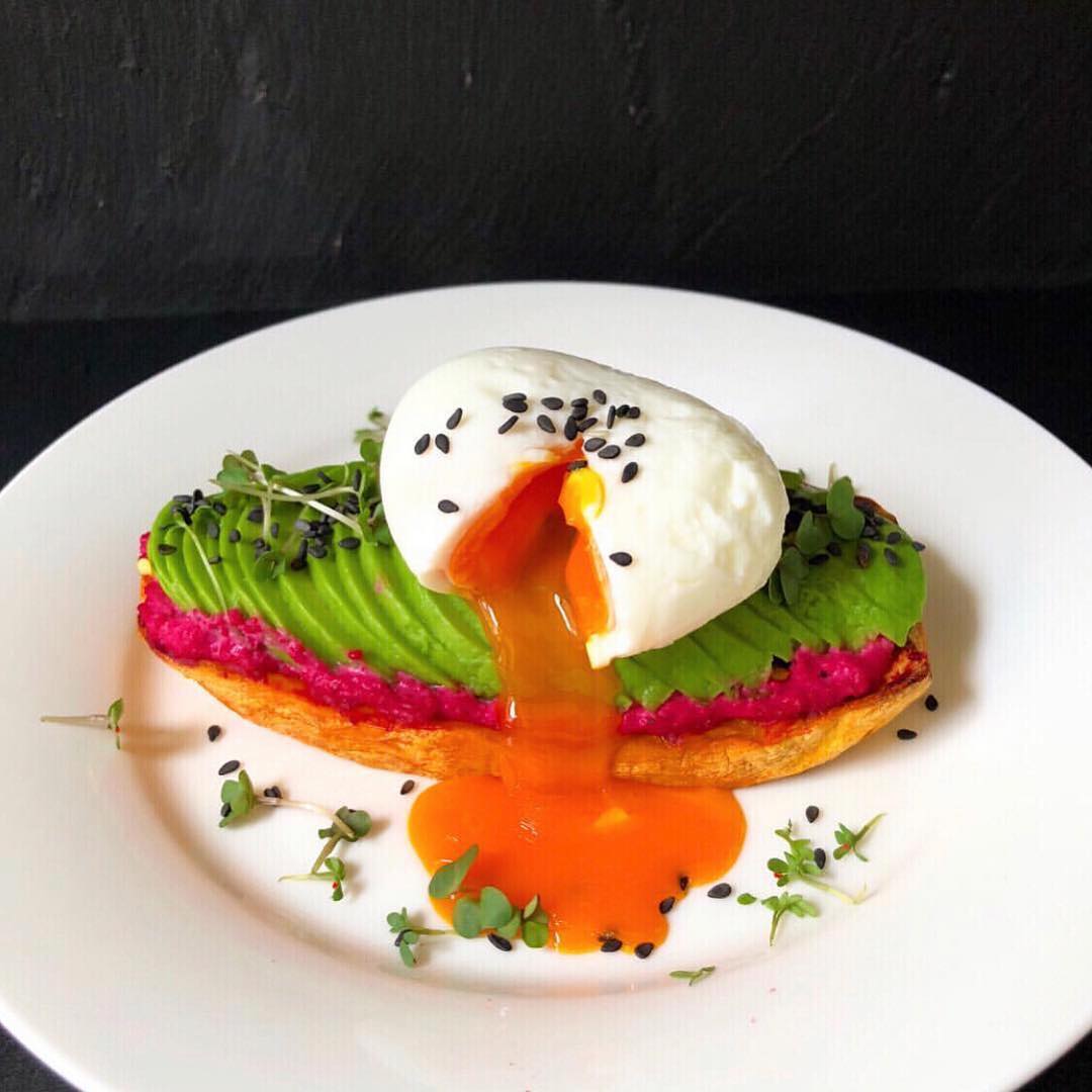 Sweet Potato Toast with Beetroot Hummus and Avocado