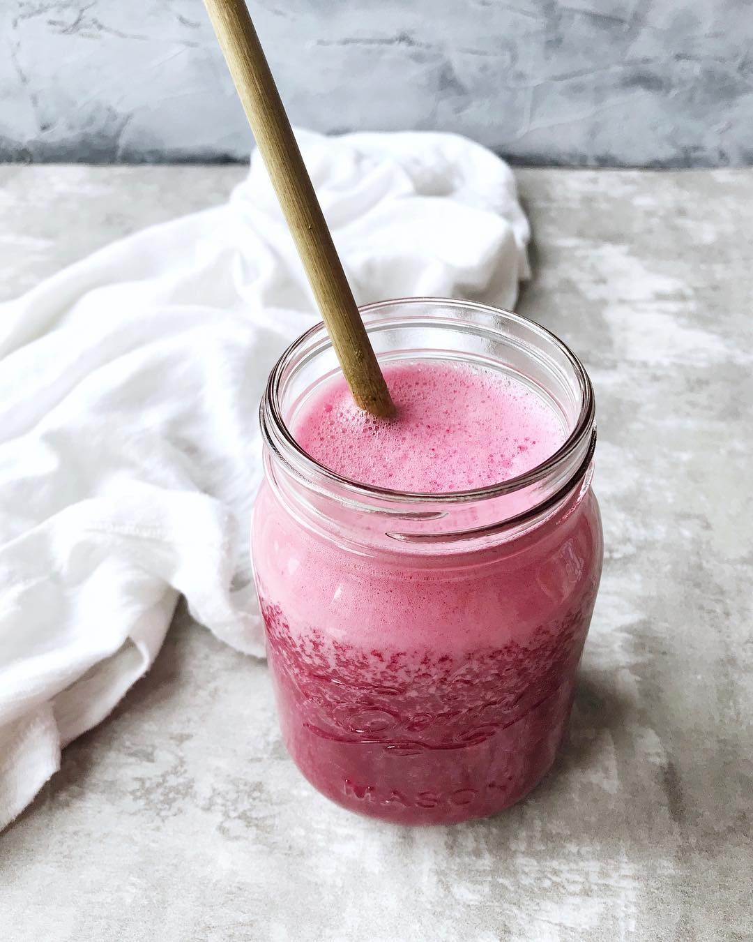 Beetroot Smoothie with Almond Milk