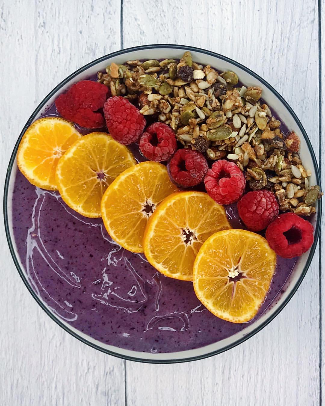 Frozen Banana Blueberry Smoothie Bowl Delight