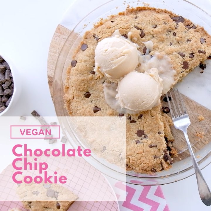 Deep Dish Chocolate Chip Cookie