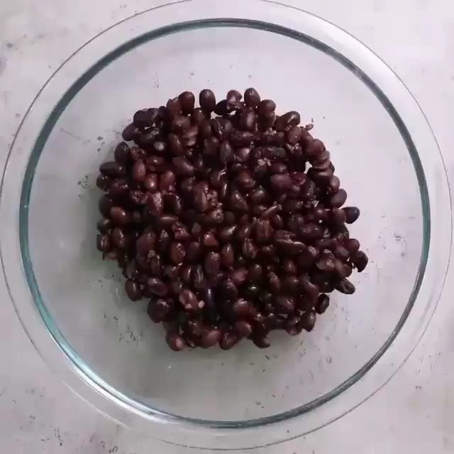 Quinoa Black Bean Burgers
