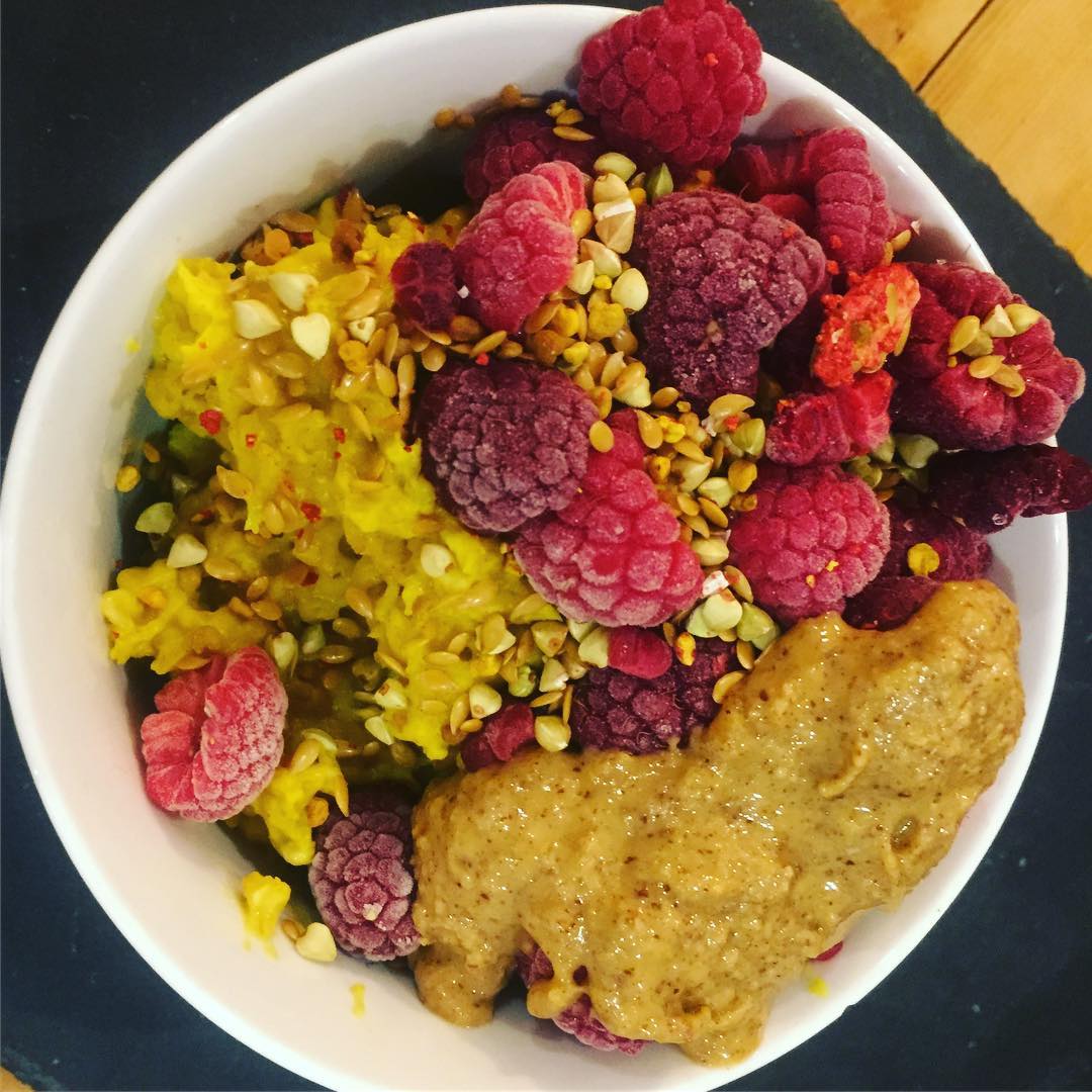 Immune Boosting Golden Overnight Oats Bowl