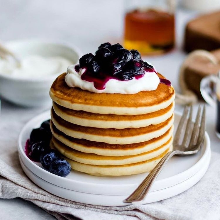 Fluffy Protein Pancakes with Almond Milk