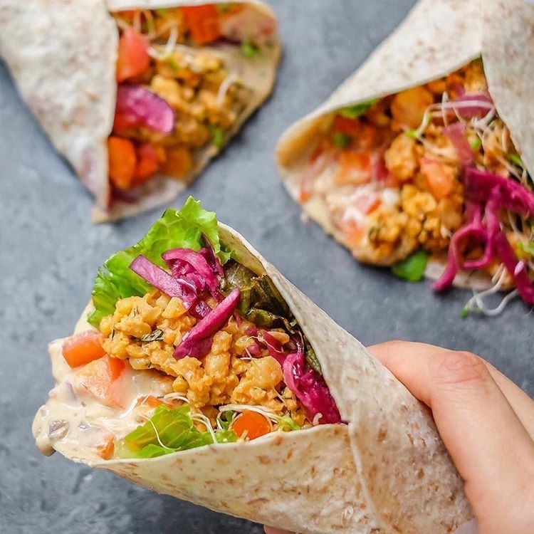 Spicy Chickpea Tuna Salad with Dill and Paprika