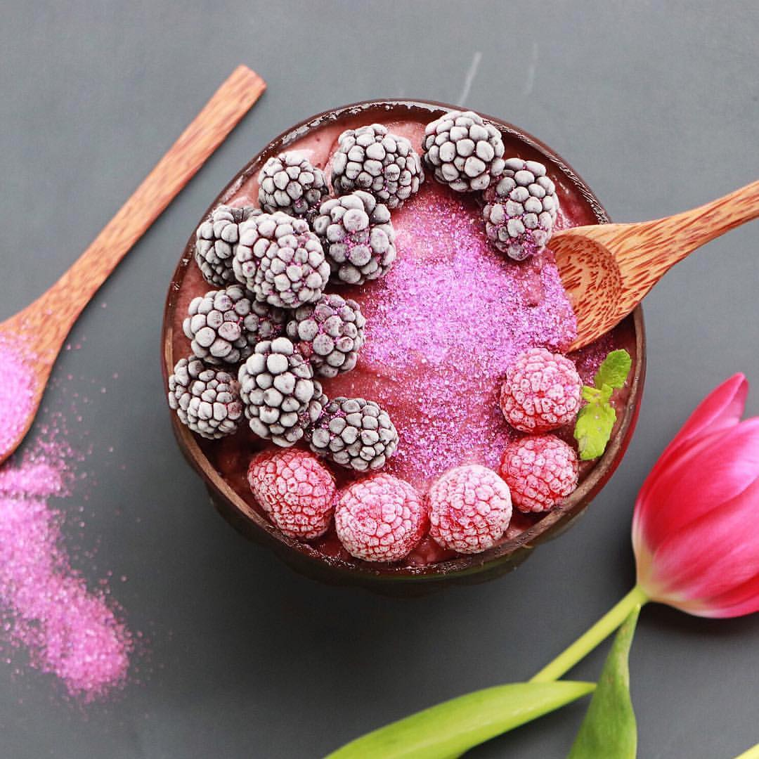 Acai Berry Breakfast Bowl