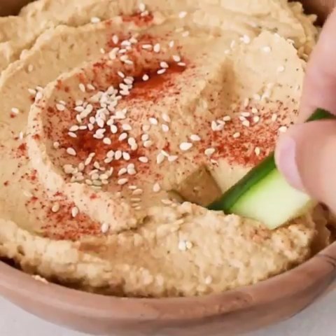 Oil-Free Hummus with Chickpeas and Tahini