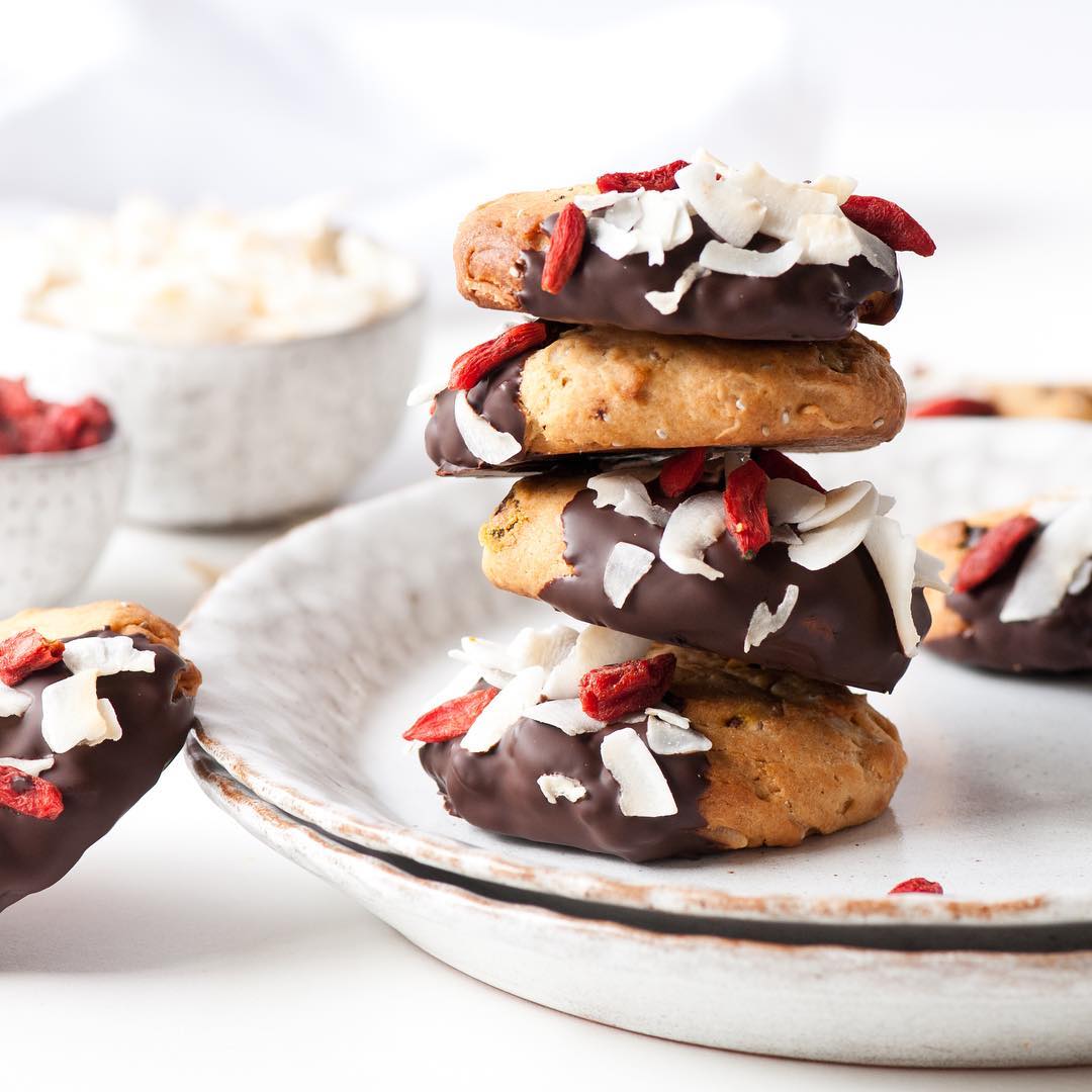 Coconut and Goji Cookies