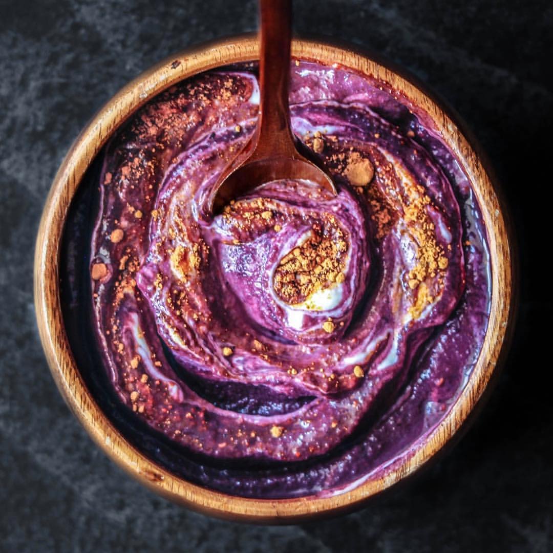 Açaí Berry Smoothie Bowl with Banana and Almond Milk