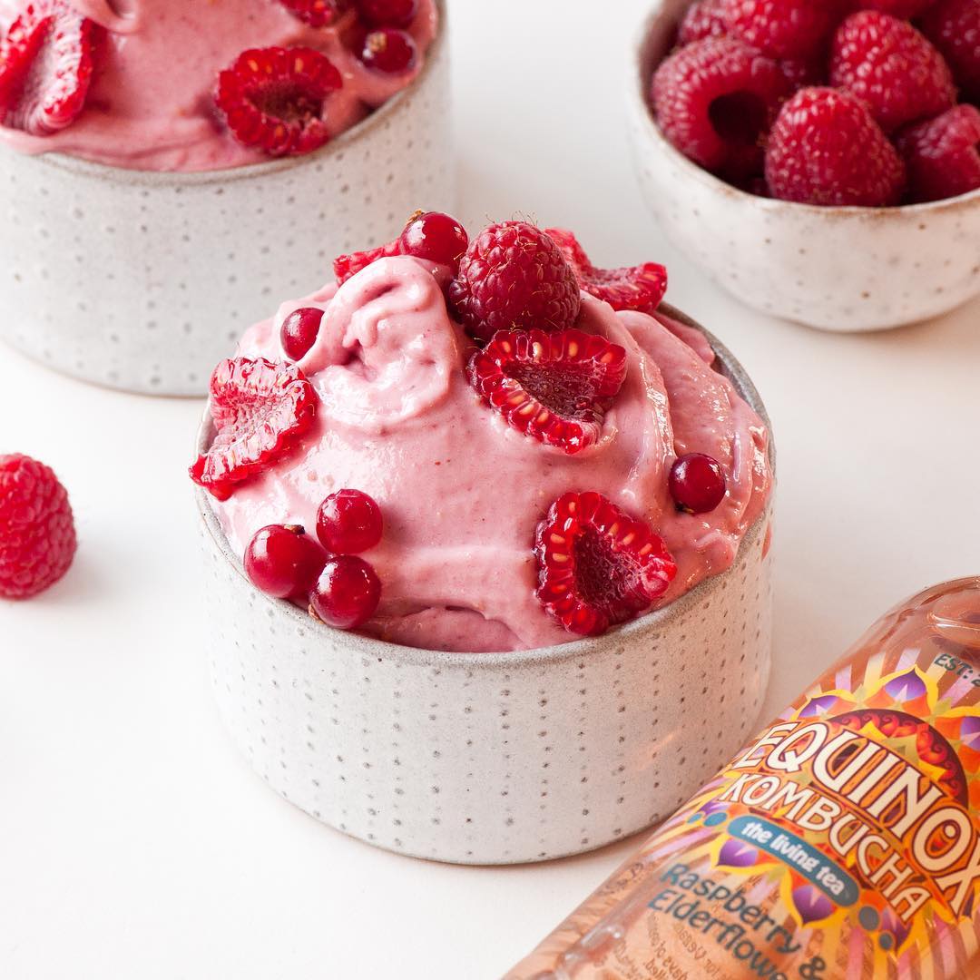 Frozen Banana and Raspberry Nicecream Delight