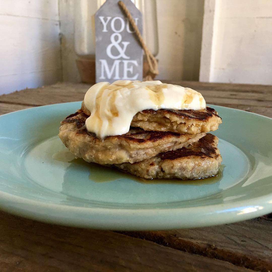 Easy Banana Pancakes with Yoghurt and Maple Syrup