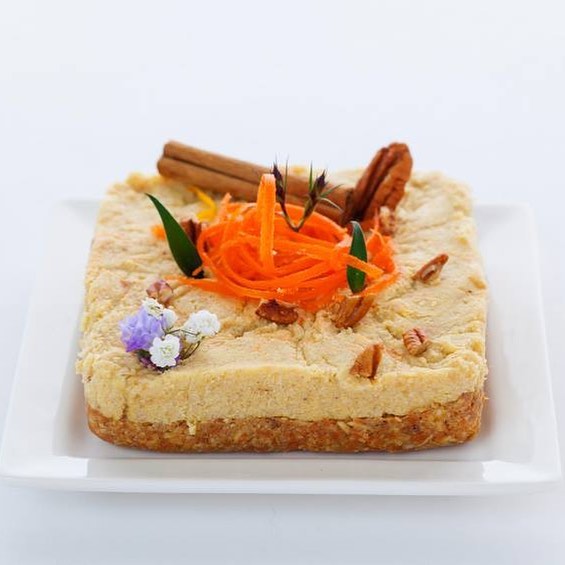 FODMAP Friendly Raw Vegan Carrot Cake