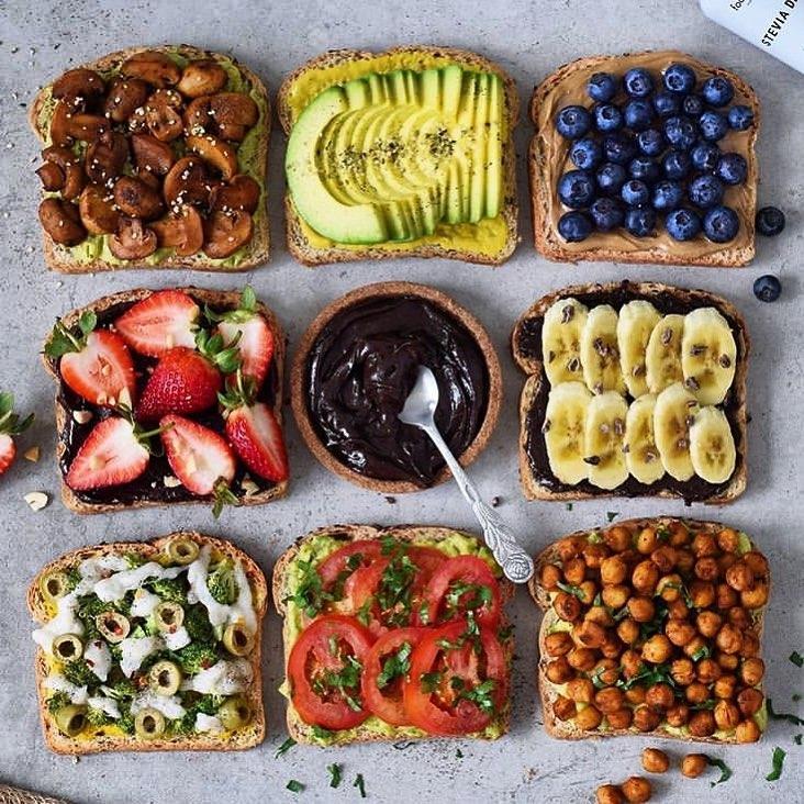 Healthy Vegan Chocolate Spread for Toast