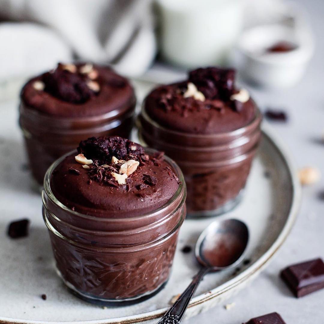Super Decadent Vegan Chocolate Mousse