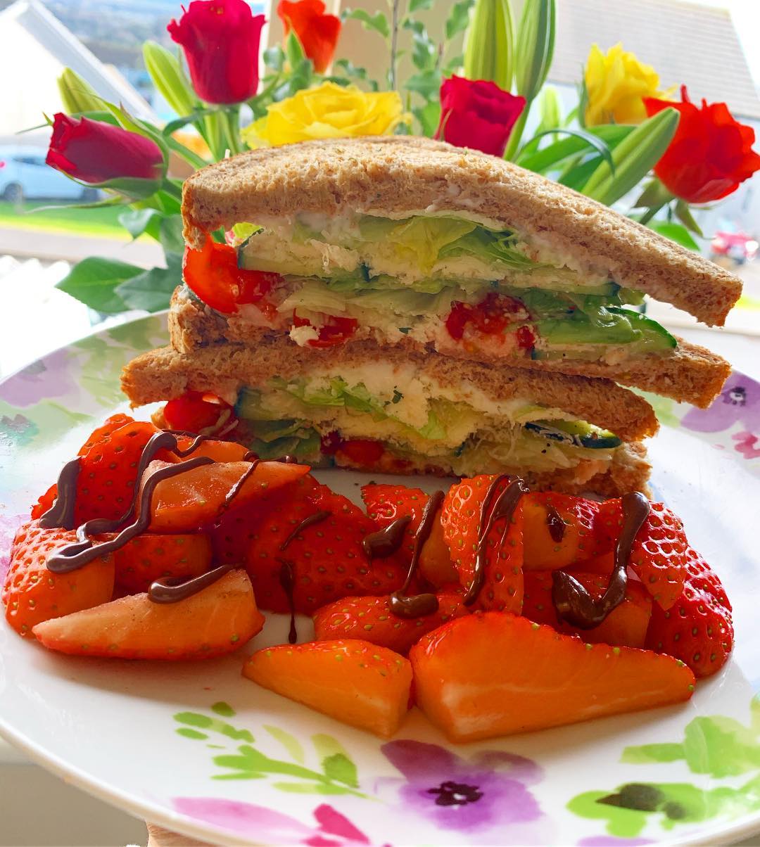 Healthy Packed Sandwich Lunch with Fruit