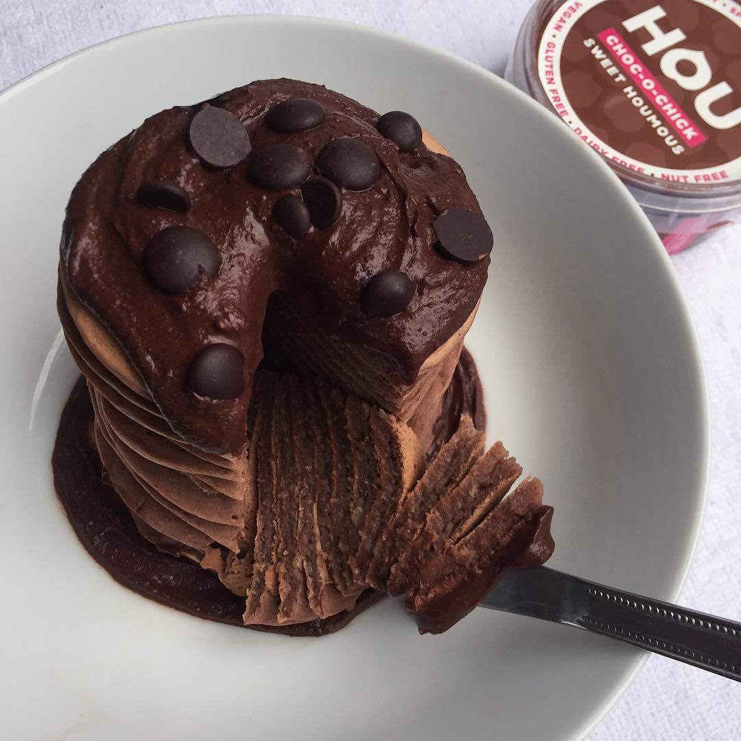 Healthy Spelt Pancakes with Chocolate Hummus