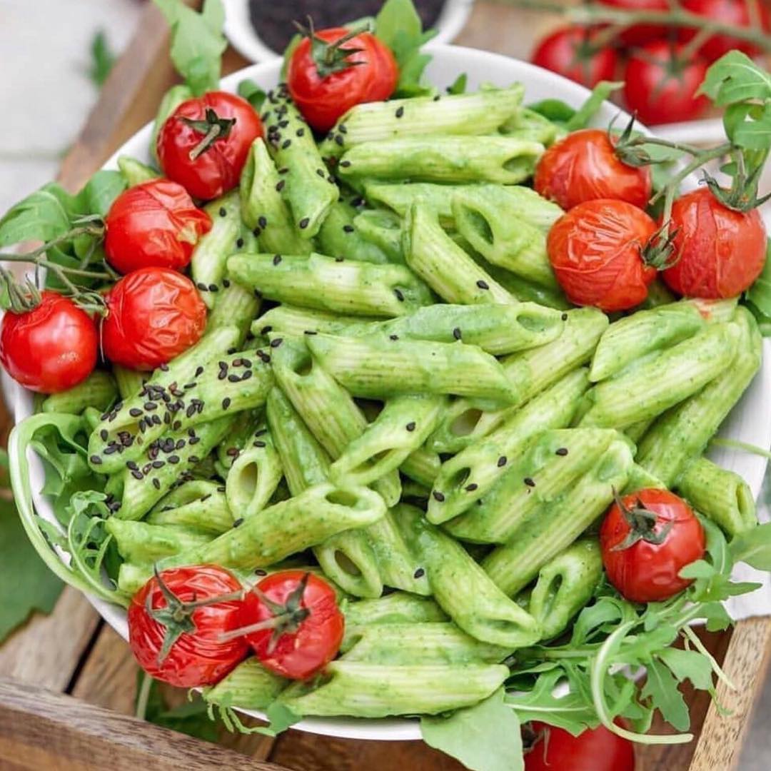 Vegan Penne Pasta with Spinach Avocado Sauce