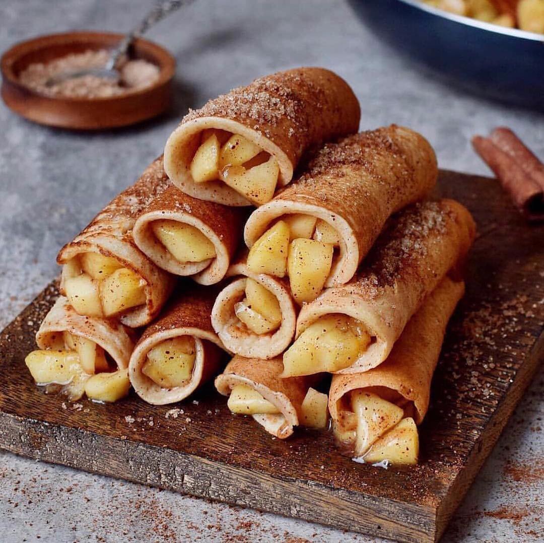 Crepes with Apple Cinnamon Filling