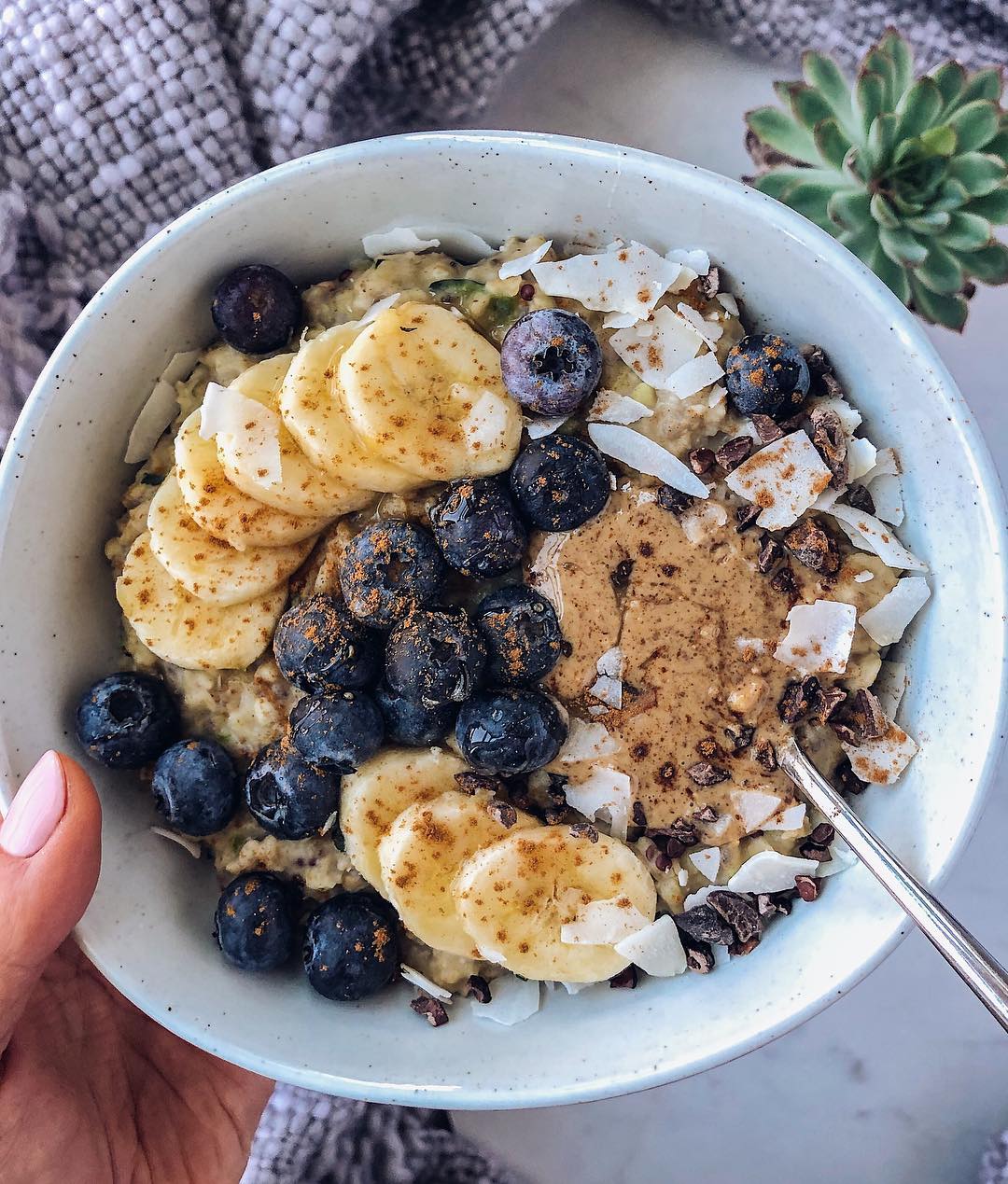 Creamy Overnight Oats with Favorite Toppings