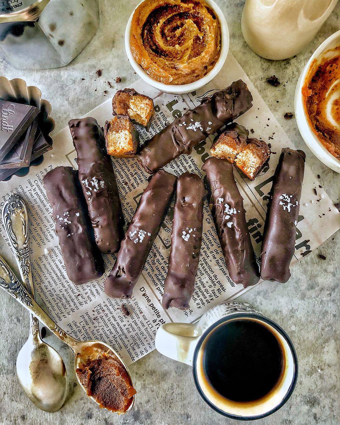 Healthy Homemade Twix Bars
