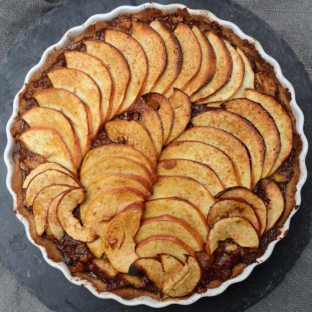 Gluten-Free Orange-Infused Apple Pie