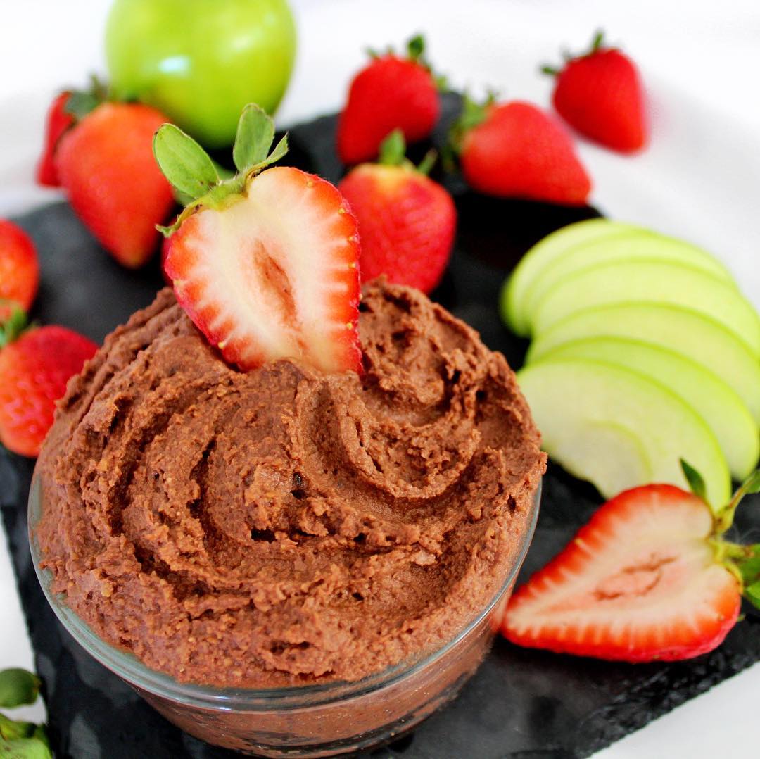 Healthy Ultra-Chocolatey Chickpea Hummus