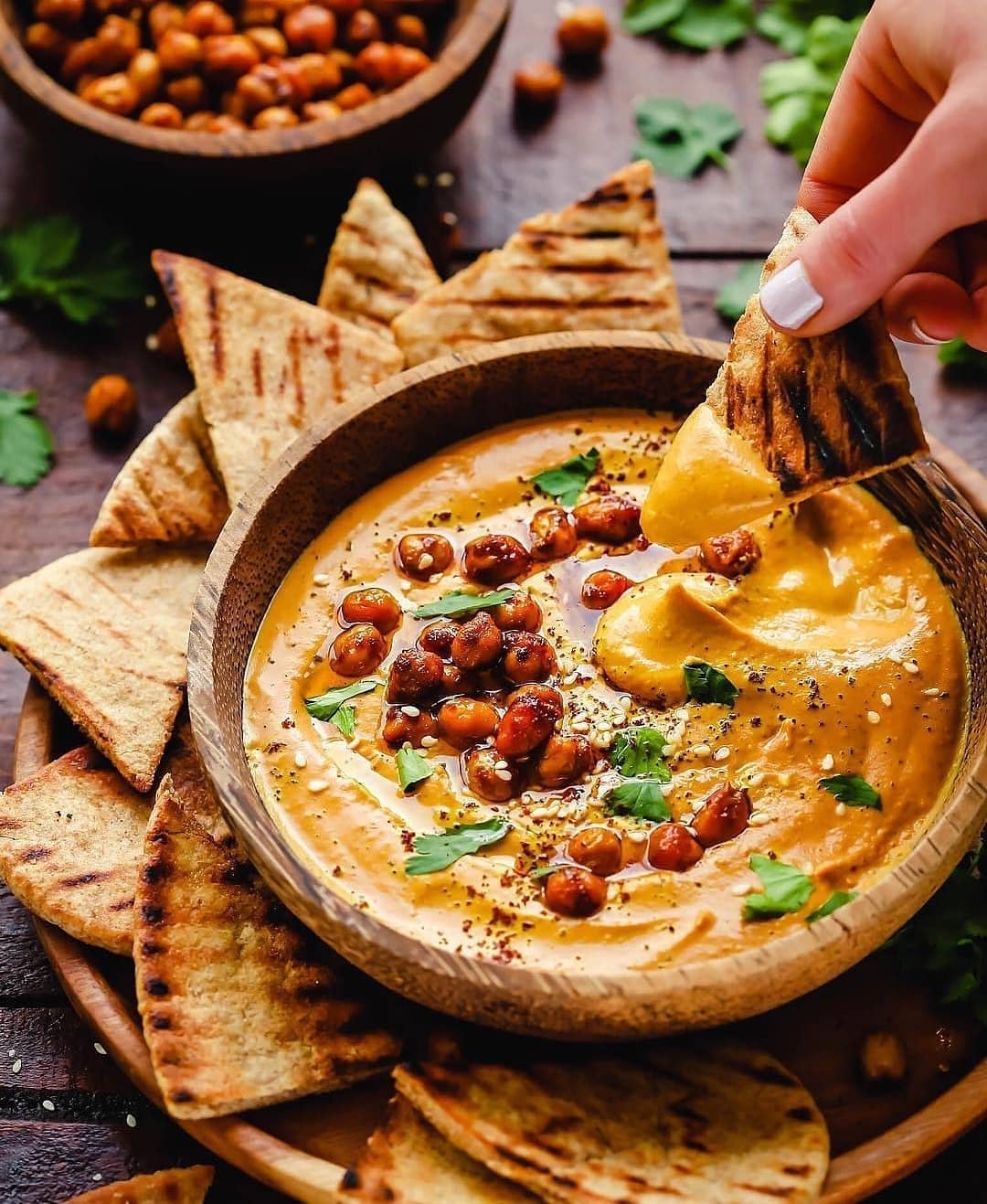 Creamy Golden Hummus