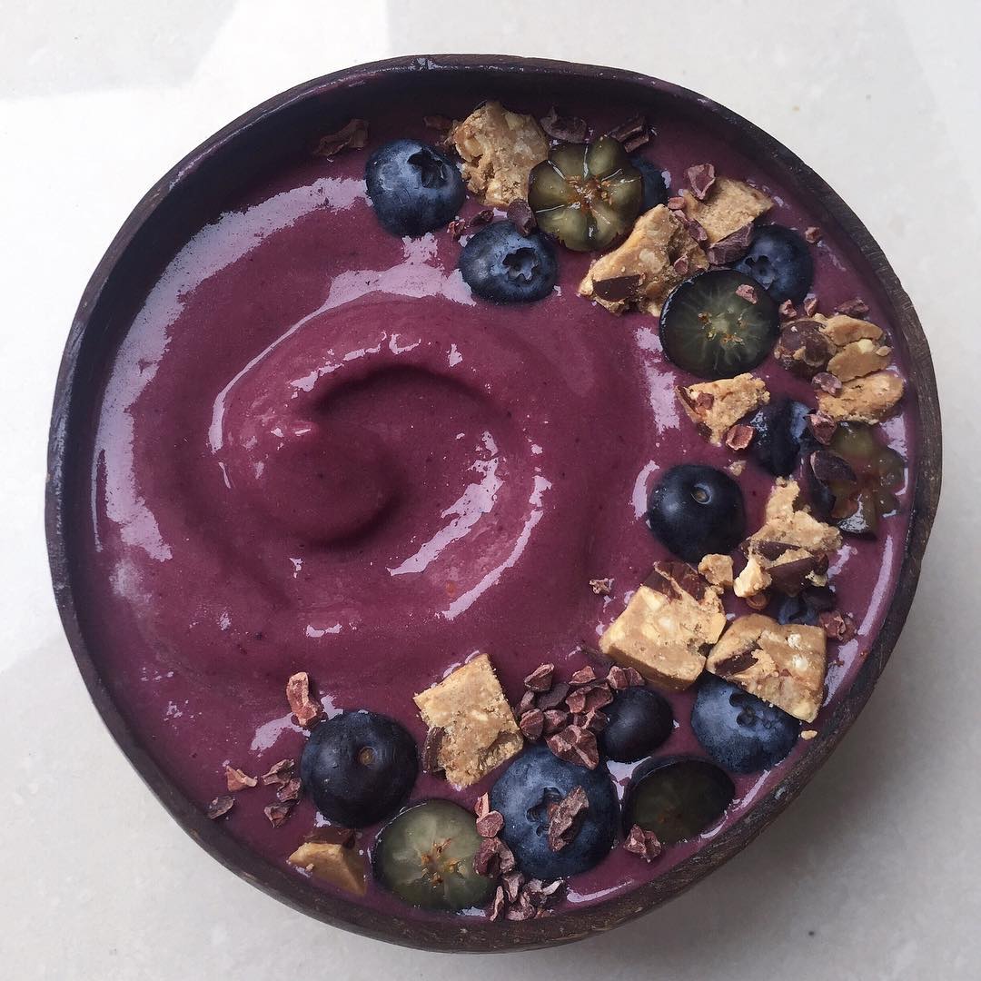 Acai Bowl with Berries and Protein