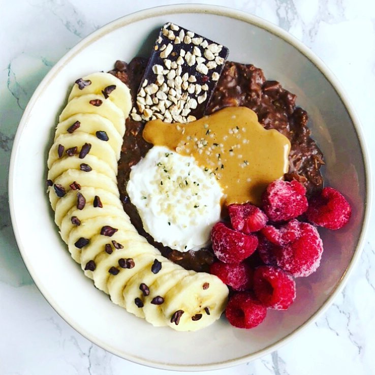 Chocolate Protein Oatmeal Breakfast Bowl