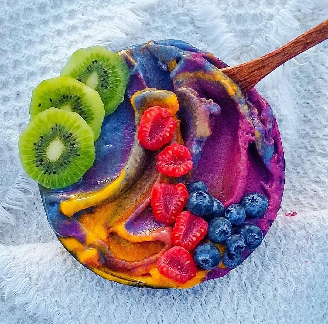 Mango Pineapple Pitaya Blueberry Smoothie Bowl