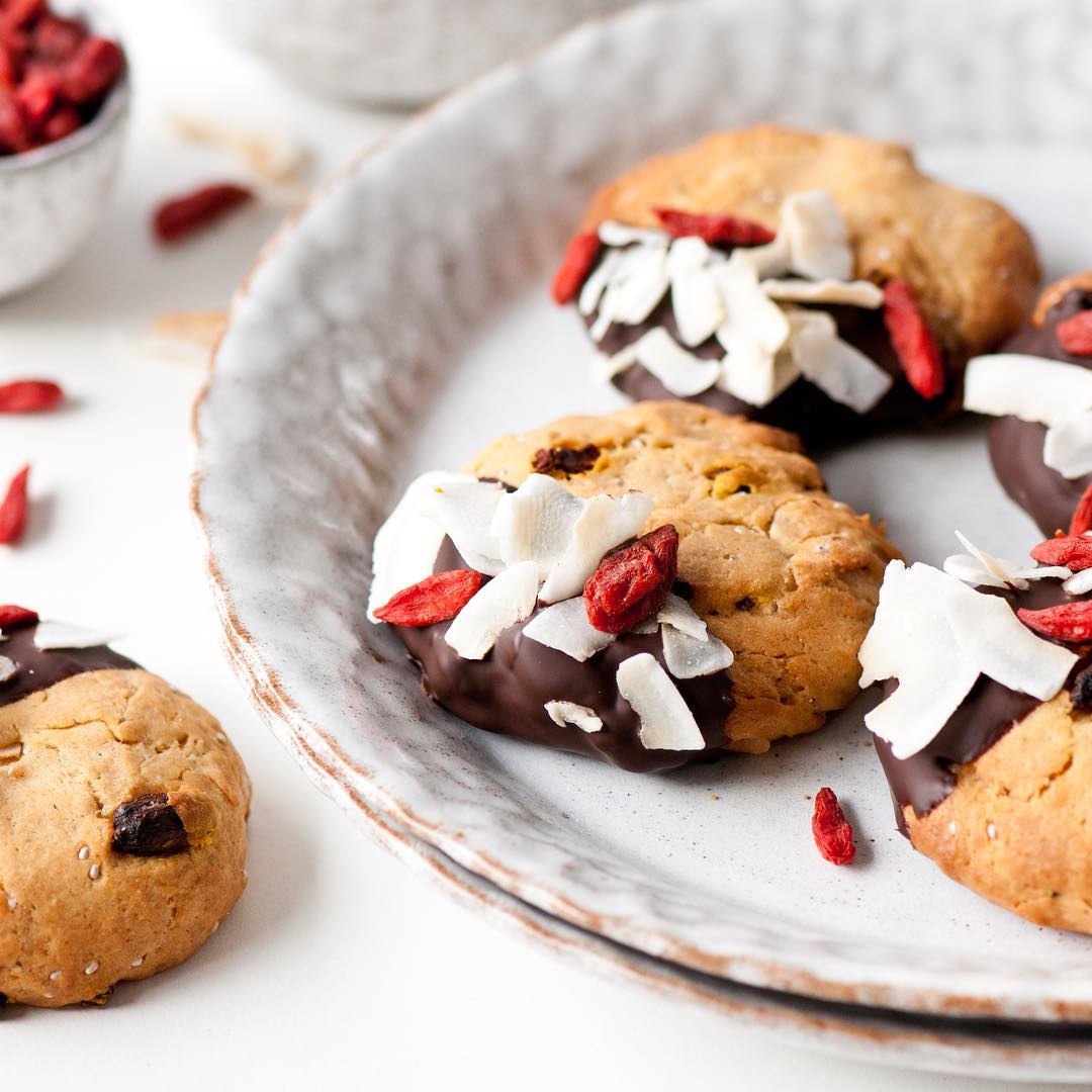 Coconut and Goji Cookies