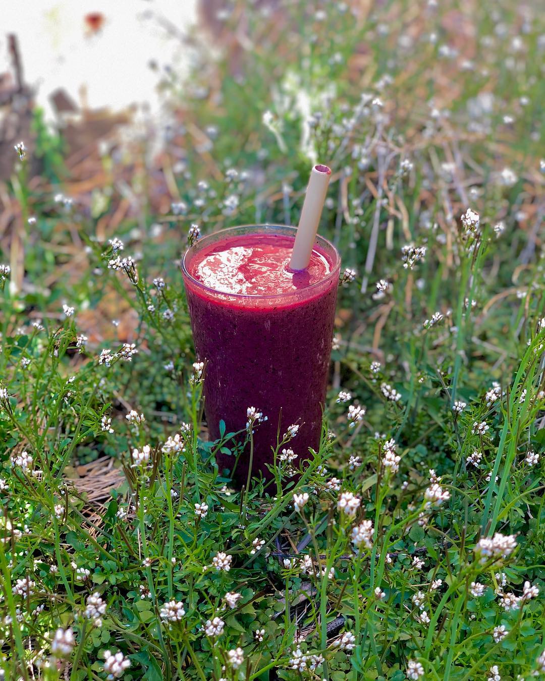 Simple Banana Blueberry Smoothie Drink
