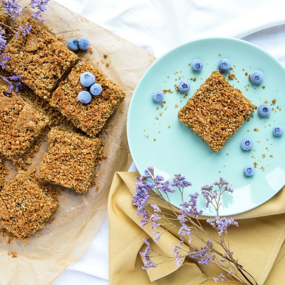 Ginger and Tahini Crumble Bars