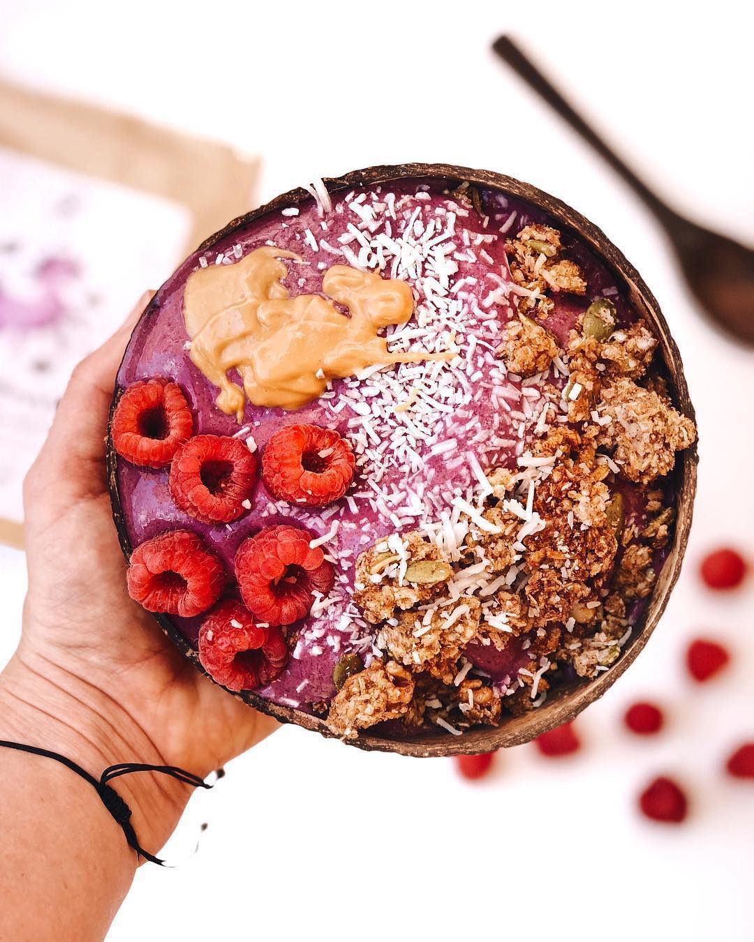Açai Smoothie Bowl with Peanut Butter