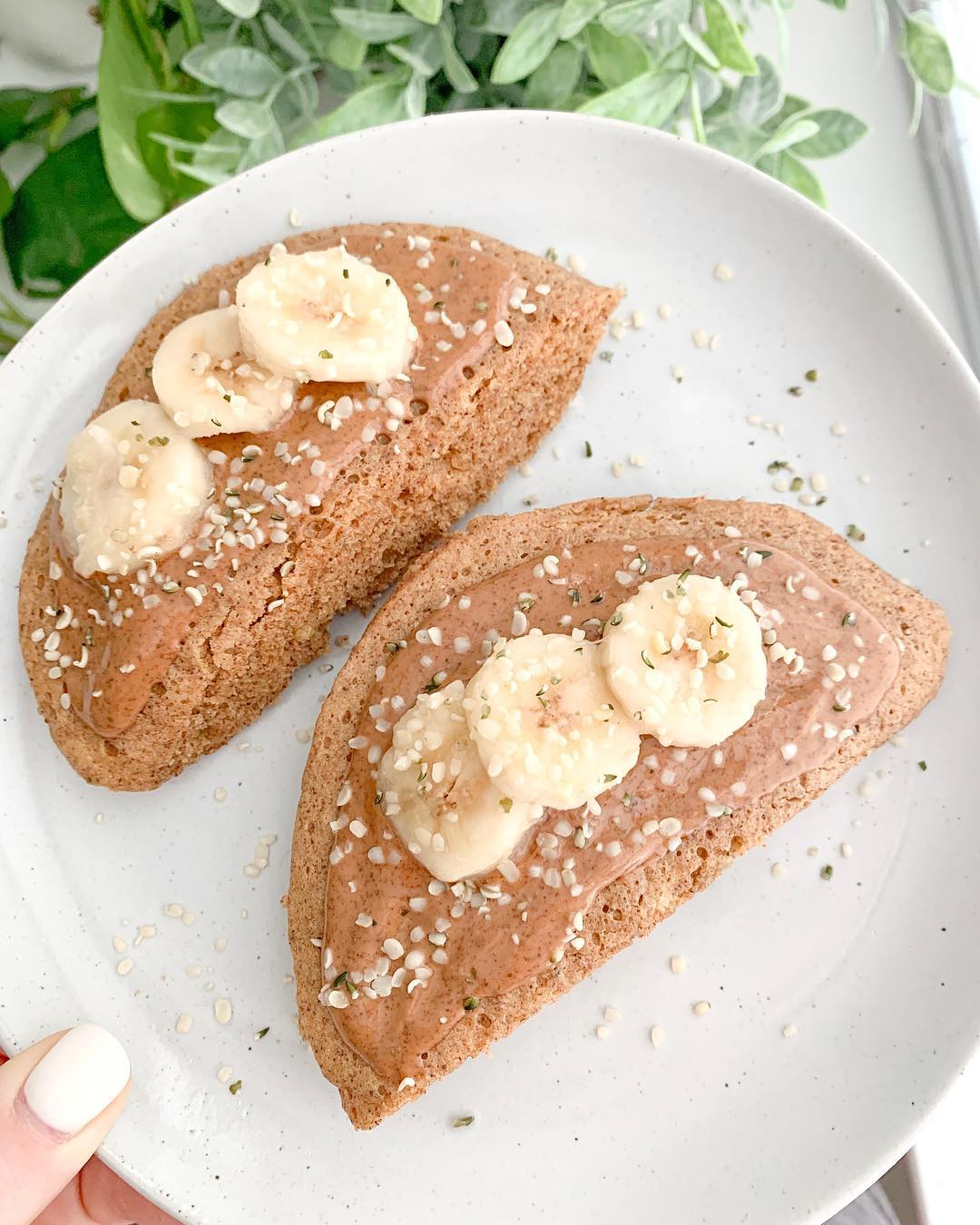 Cinnamon Banana Mug Cake
