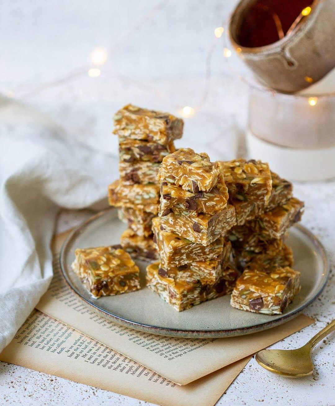 No-Bake Peanut Butter Oaty Bars