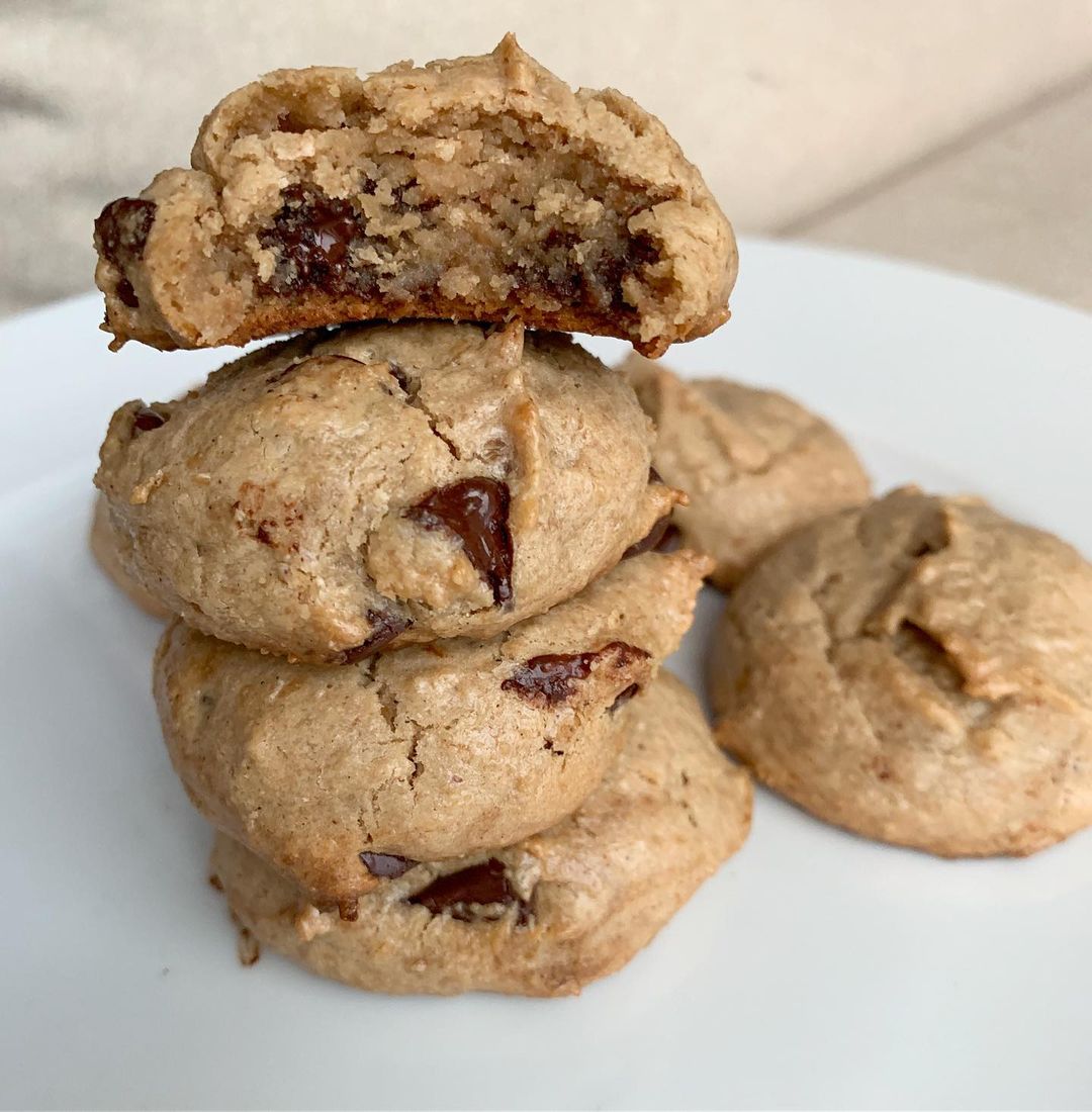 Cashew Butter Ginger Cookies