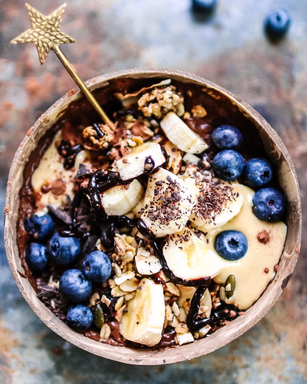 Cacao Avocado Smoothie Bowl