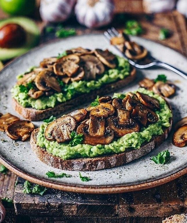 Avocado Mushroom Toasts
