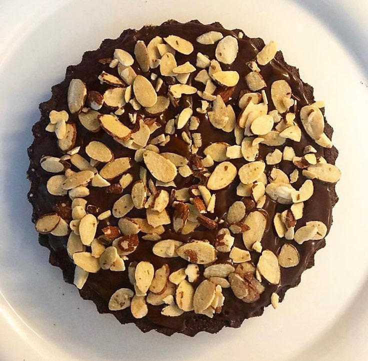 Cake Without Flour or Sugar
