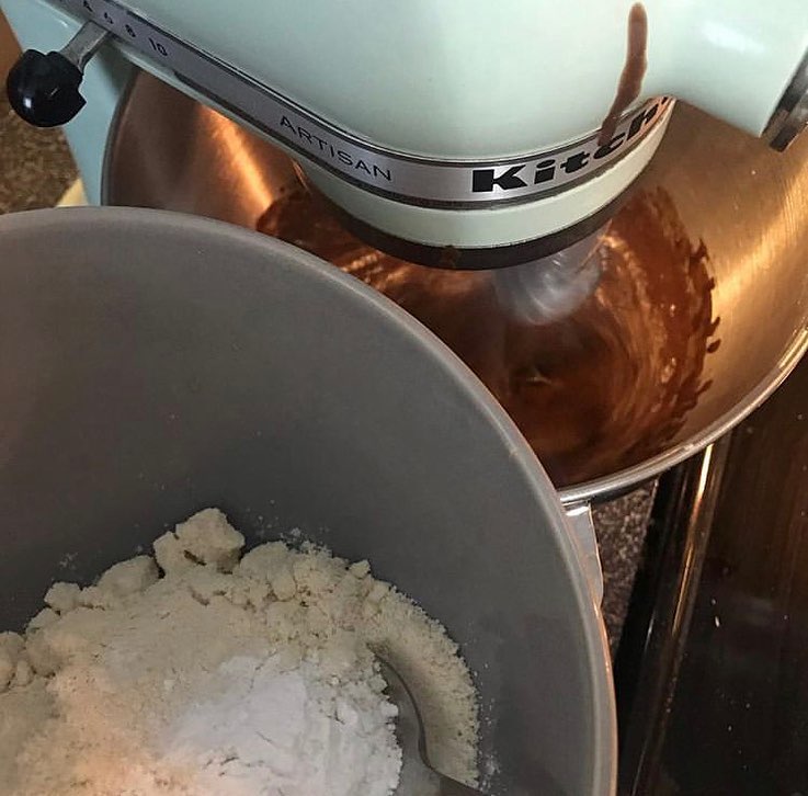 Cake Without Flour or Sugar