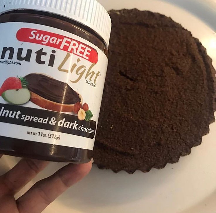 Cake Without Flour or Sugar
