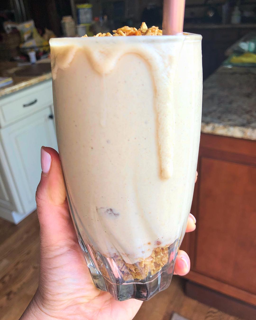 Banana Tahini Date Smoothie Delight