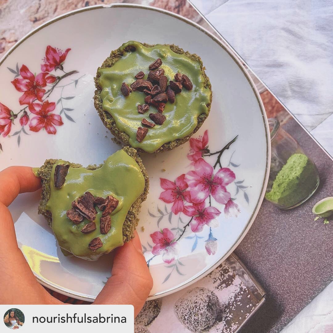 Delicious Matcha Bakes with Tahini Glaze