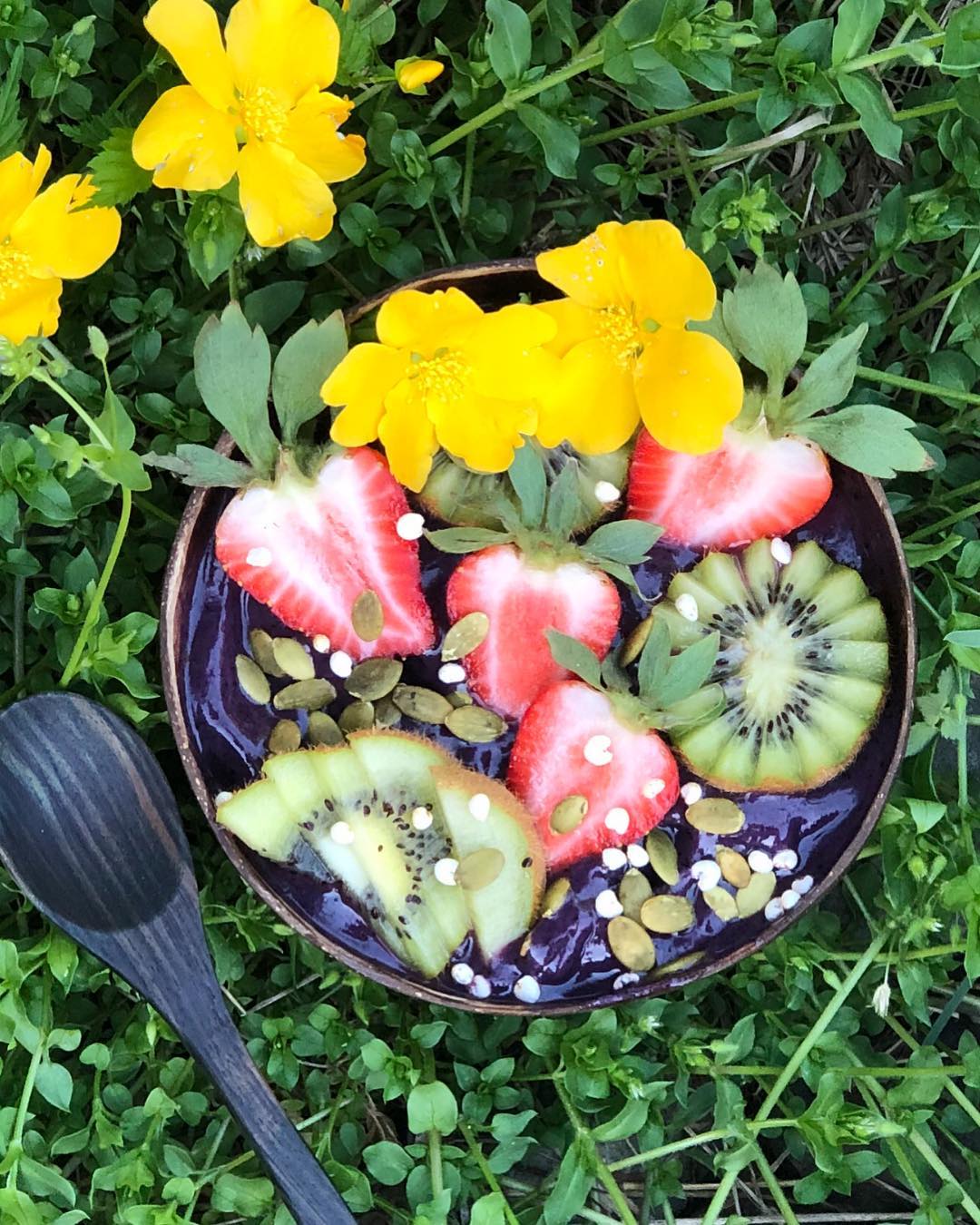 Banana Blueberry Smoothie Bowl