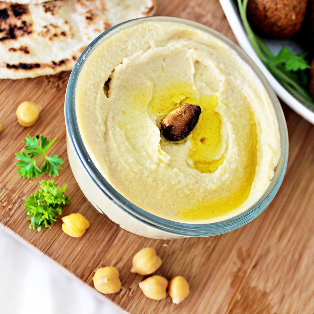 Roasted Garlic Hummus