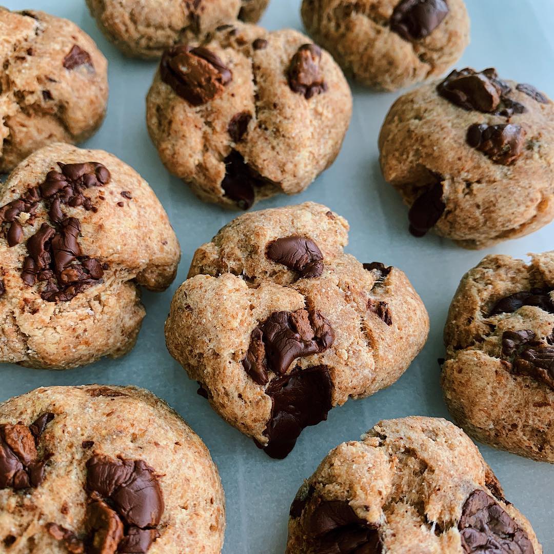 Vegan Chocolate Chunk Quinoa Cookies
