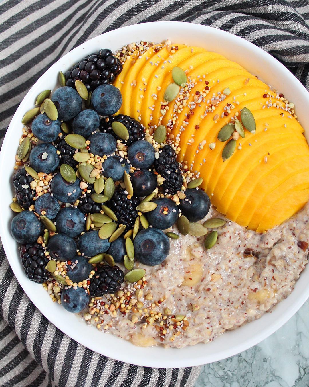 Date and Tahini Oats