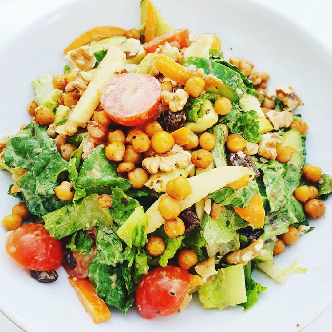 Fresh and Filling Vegetable Salad