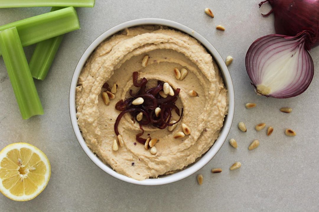 Caramelised Balsamic Onion Hummus